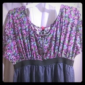 Floral print and denim Dress with zipper detail